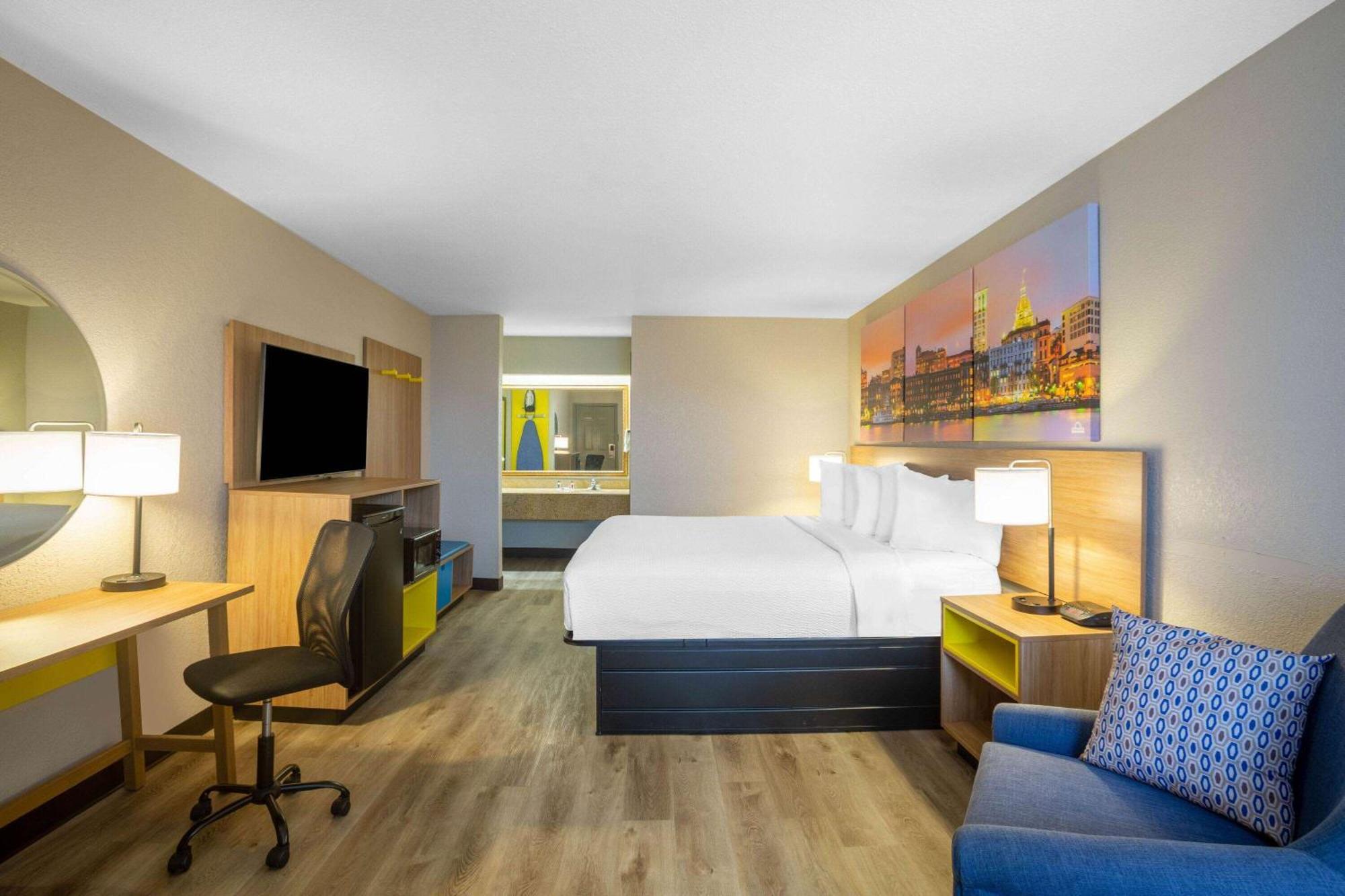 Days Inn By Wyndham Minot Luaran gambar