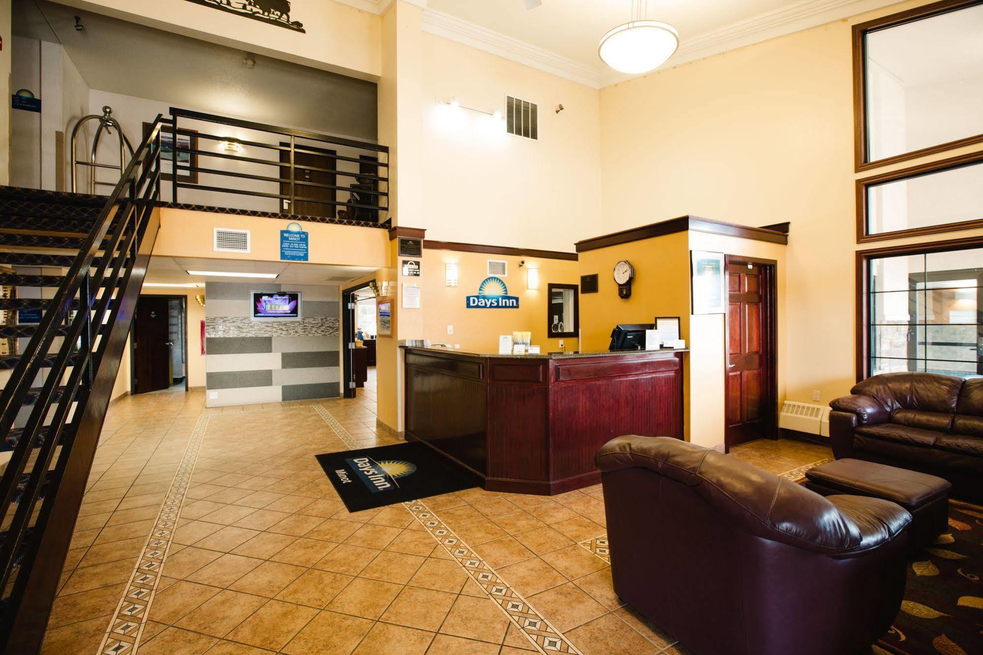 Days Inn By Wyndham Minot Luaran gambar